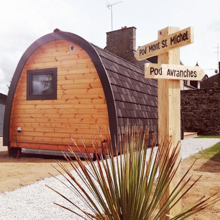 Le Domaine De Pivette Chambre Climatisee Et Insolite Avec Terrasse Privative Avranches Exterior photo
